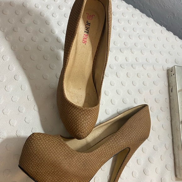 Just Fab Tan Reptile Print Skyla Heel - Picture 13 of 16